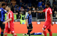 Milan chia điểm, Inter thua sốc ở Serie A