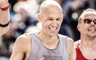 Robben chạy marathon dưới 3 giờ