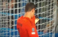 Courtois chọc tức CĐV Chelsea