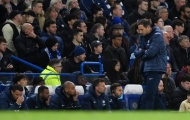 CĐV Chelsea trút cơn thịnh nộ lên cầu thủ