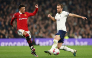 CĐV Man Utd chào đón Harry Kane tới Old Trafford