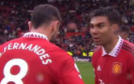 Nhìn Casemiro cãi nhau với Bruno, mới thấy Ten Hag hạnh phúc ra sao