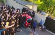 Neymar vạ lây vì Messi