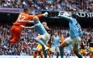 Phung phí cơ hội, Man City suýt trả giá đắt trước đội đua trụ hạng