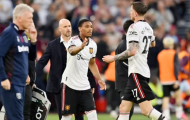 'Man United đang thi đấu với 10 người'