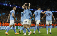 Các huyền thoại Italy tranh cãi về điểm yếu của Man City