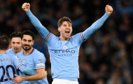 John Stones là 'hòn đá ma thuật' của Pep