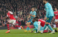 Bước ngoặt khiến Arsenal tự hủy