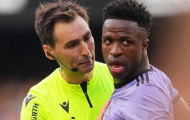 Vinicius nổi đóa: La Liga chứa chấp phân biệt chủng tộc