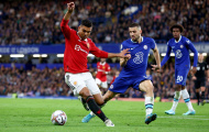 Man Utd - Chelsea: 4 bàn; Hai nửa đối lập