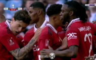 Man Utd nổi giận khi Lindelof bị tấn công