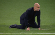 Pep hú vía trước sai lầm suýt khiến Man City trả giá