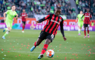 Động thái kỳ lạ của Man Utd trên TTCN