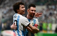 Án phạt đối với thanh niên lao xuống sân để ôm Messi ở Trung Quốc