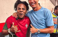 Toàn cảnh biểu cảm phát sốt của youtuber nổi như cồn khi gặp Ronaldo