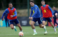 Grealish 'bón hành' cho 2 đồng đội Man City
