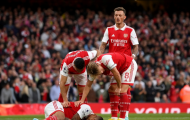 Chấn thương báo hại Arsenal, đánh gục Chelsea, Man Utd