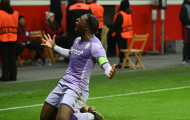 Arsenal tranh chữ ký 43 triệu bảng với Man United