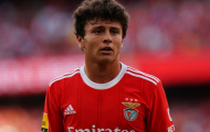 'Modric Bồ Đào Nha' khiến Man Utd đứng ngồi không yên