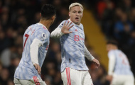 Phản ứng của dàn sao M.U khi Donny van de Beek tái xuất