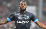 PSG ngó lơ hậu vệ Arsenal