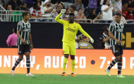 Onana chơi chân tự tin trong ngày ra mắt Man Utd