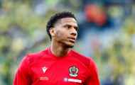 Newcastle chi 40 triệu, cạnh tranh mục tiêu của Man United