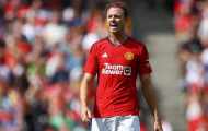 Kết thúc, Ten Hag định đoạt tương lai Jonny Evans gây choáng