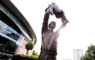 BLĐ Arsenal tạc tượng, vinh danh Arsene Wenger