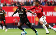 Trái tim của M.U trước Lens: 7 lần tắc bóng, 3 cản phá