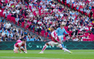 Lee Dixon: 'Hoàn toàn không có cơ may nào cho Ramsdale'