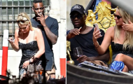 Balotelli sánh vai bên người đẹp bí ẩn