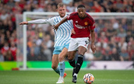 Chạm bóng 20 lần, 0 cú sút trúng đích: Ngày tàn của Martial đã đến?