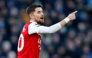 Barcelona muốn sở hữu miễn phí tiền vệ Arsenal