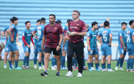 Tuyển Việt Nam: HLV Philippe Troussier dè dặt với tân binh