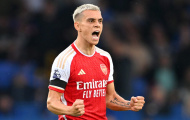 Tranh chấp, rê bóng hoàn hảo: Người hùng của Arsenal trước Everton