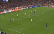 Eriksen và pha xử lý 'IQ âm' trước Bayern