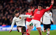 M.U có 1 cầu thủ không giữ được cái đầu lạnh