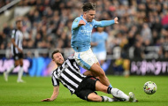 Newcastle loại Man City khỏi League Cup