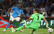 Quan hệ rạn nứt, Osimhen chống đối Napoli ra mặt