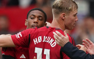 'Cậu ấy gặp may khi vẫn còn khoác áo Man Utd'