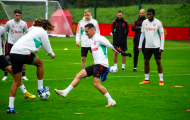 Viện binh tái xuất; Lộ thái độ dàn sao MU trên sân tập sau thất bại