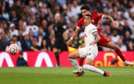 Trò hề trọng tài nhấn chìm Liverpool