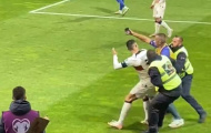 Kẻ quá khích khiến Ronaldo sốc nặng