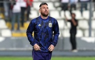 Messi tạt nước lạnh vào Barca