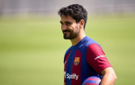 Xavi hồi hộp chờ tin từ học trò