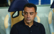 Phòng thay đồ Barca cản Xavi thực hiện 2 thương vụ