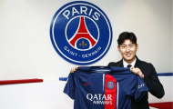 Nhà vô địch bán áo ở Paris Saint-Germain