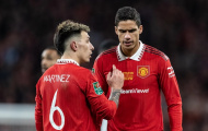 Gió đã đảo chiều, Martinez và Varane bắt đầu run rẩy