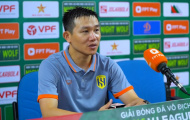 Đánh rơi chiến thắng phút bù giờ, HLV SLNA nói gì?
